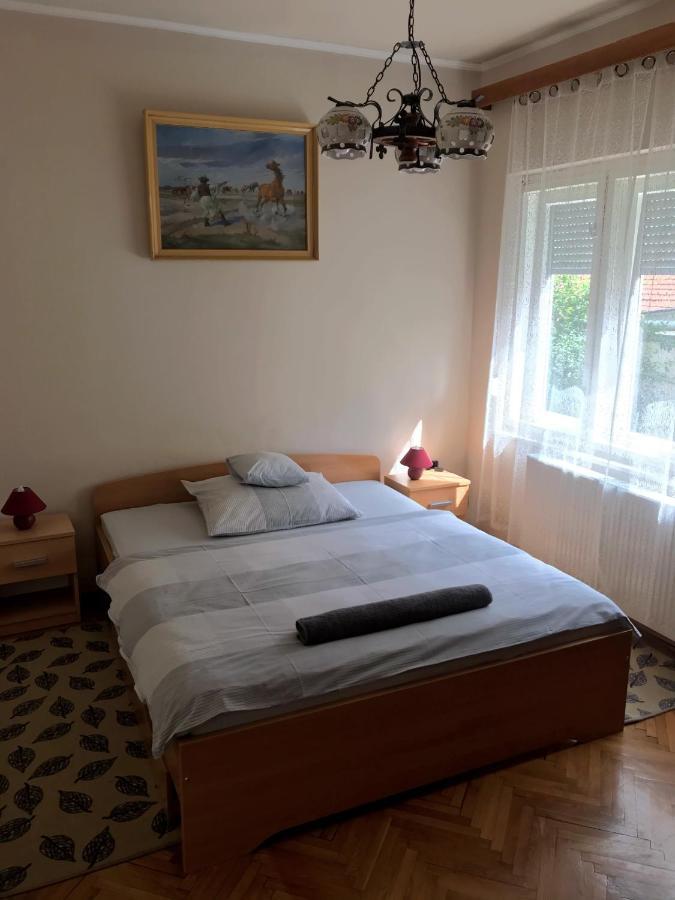 Fejedelem Vendeghaz Appartement Eger Buitenkant foto