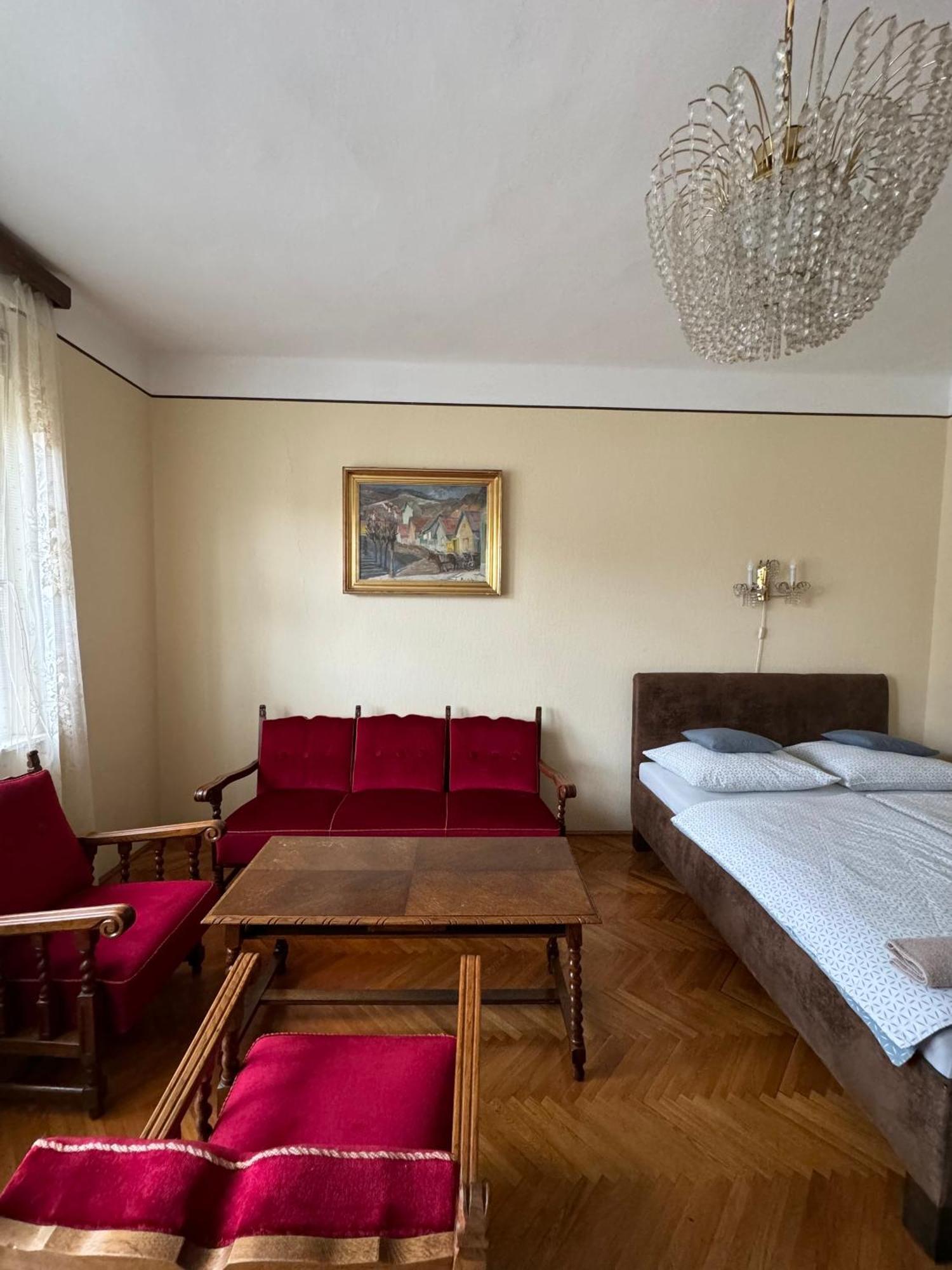 Fejedelem Vendeghaz Appartement Eger Buitenkant foto