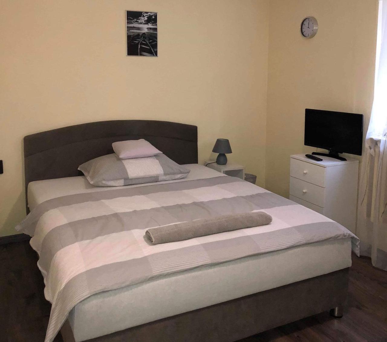 Fejedelem Vendeghaz Appartement Eger Buitenkant foto